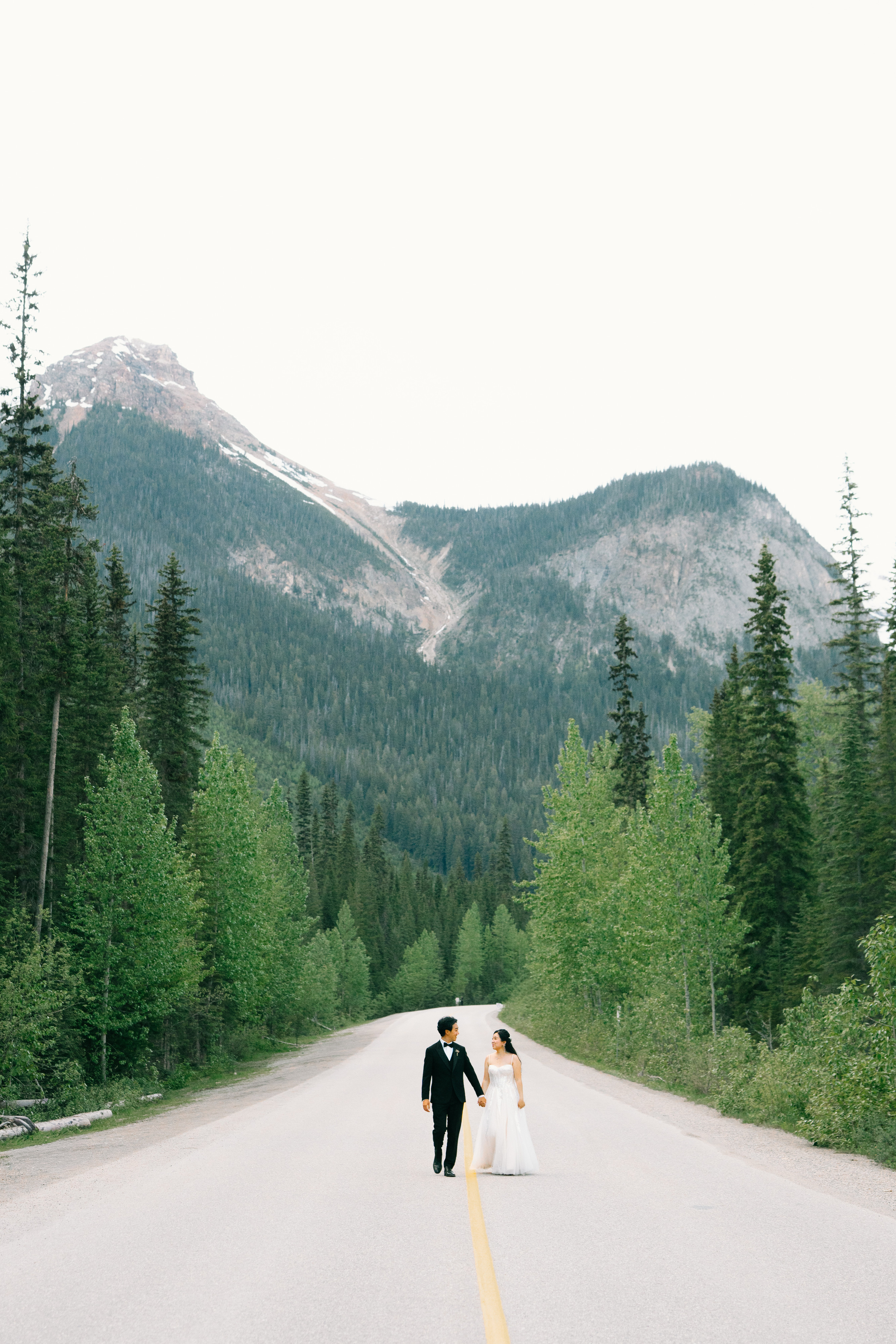 Wedding at Emerald Lake